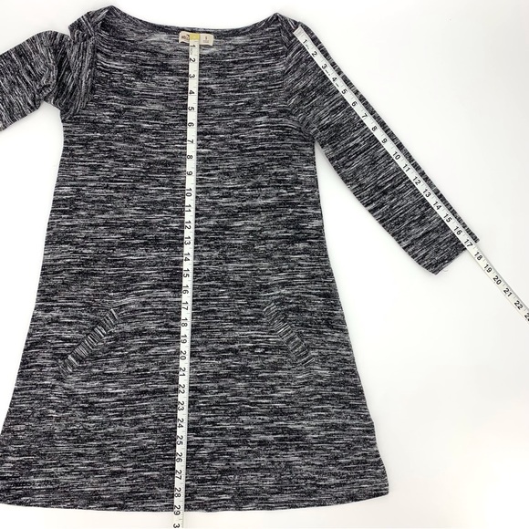 Hollister Black & White Marked Knit 3/4 Sleeve Tunic Style Sweater Dress, Small - Picture 15 of 16